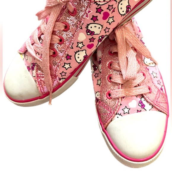 Hello Kitty Other - Hello Kitty Glitter Sneakers  Size 3 Youth Girls